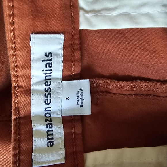 Amazon Essentials Shorts 8 NWT - Picture 5 of 5